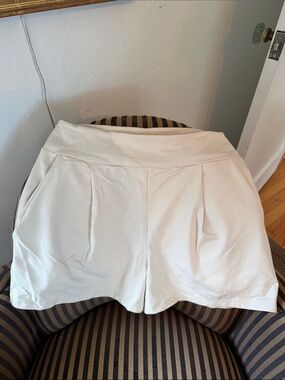 Susana Monaco Cream Pleated High-Waist Skort